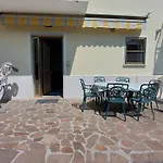Narcisa Patio Apartment